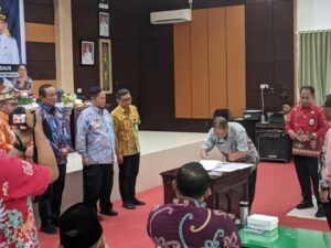 IMPLEMENTASI INTERNAL AUDIT CHARTER (IAC) OLEH BUPATI KATINGAN